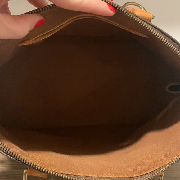 Louis Vuitton Alma PM (bigger one) Hand Bag - Picture 12 of 13